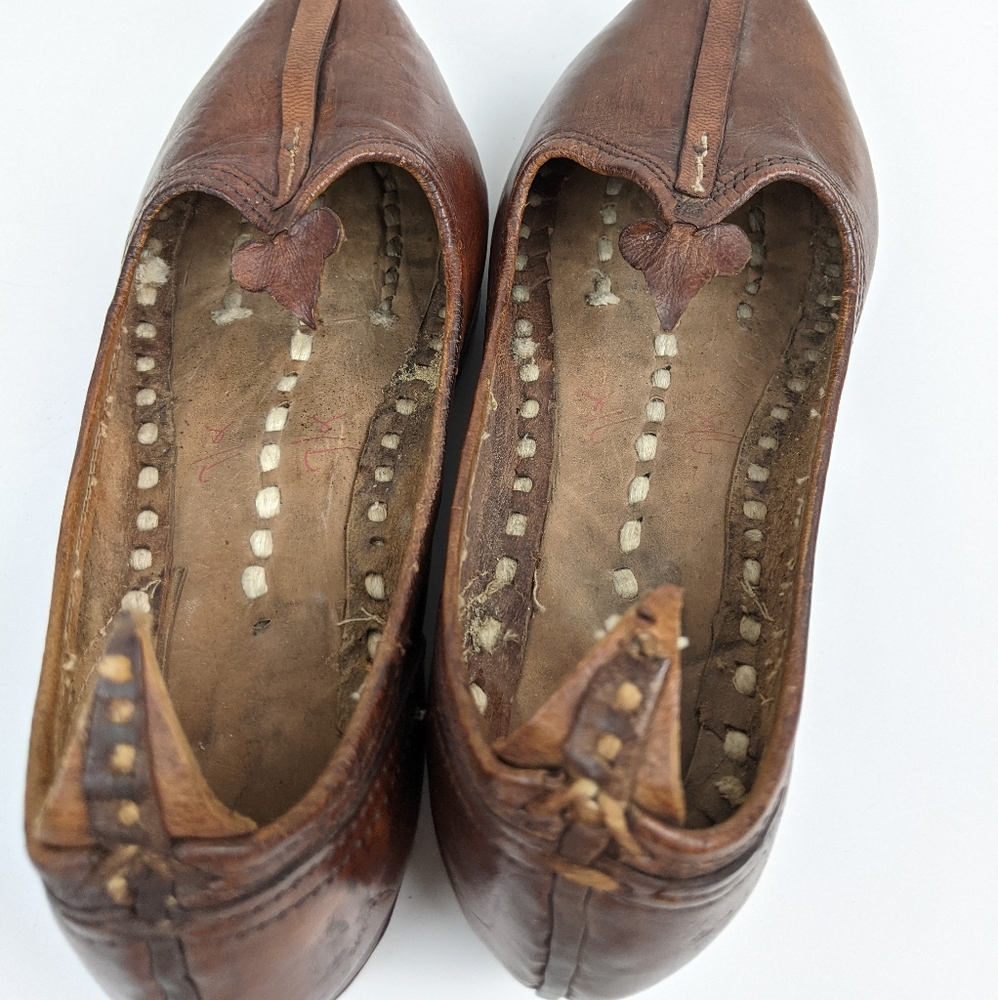 Vintage Brown Leather Authentic Handmade Shoes - Picture 7 of 10